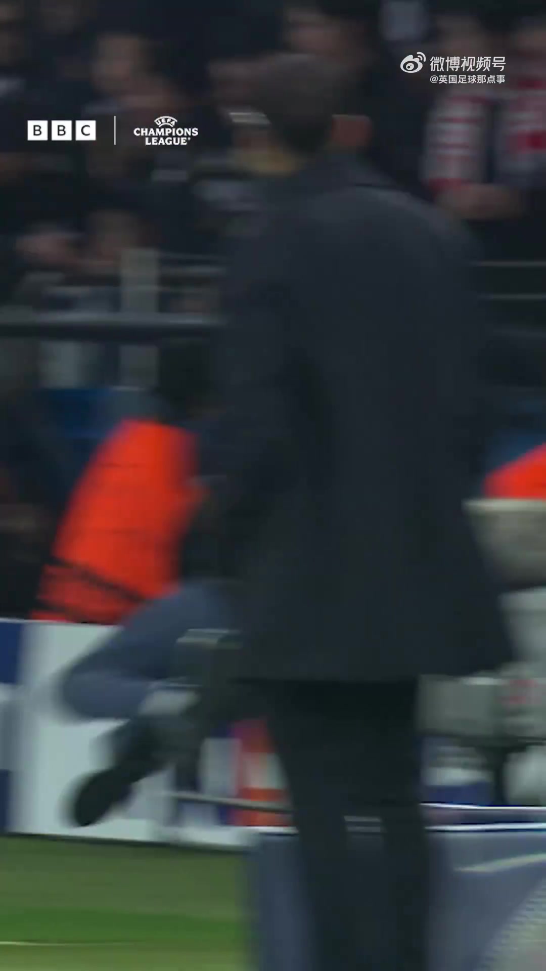 世界杯手机观看软件下载-太阳报:内托推搡球童没染黄,但欧足联可能介入处罚