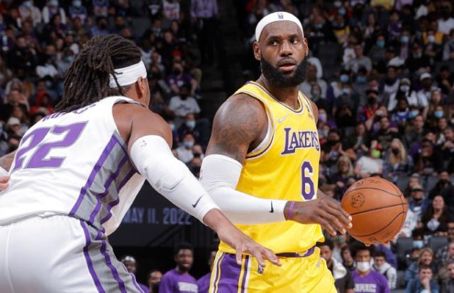 世界杯赛事直播app下载平台-【观察】季前赛令人失望的球队 360湖人只是纸老虎?